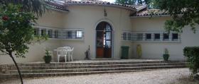 Casa con vistas a todo Burdeos, a solo 20 minutos del centro.