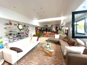 Loft barcaza a 10 m del Arc de Triomphe