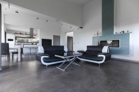 Villa de arquitecto contemporáneo con vistas panorámicas de la ciudad y el mar