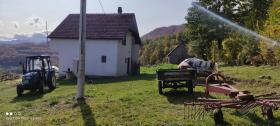 Dos casas familiar y tierra - Bosques de Montenegro