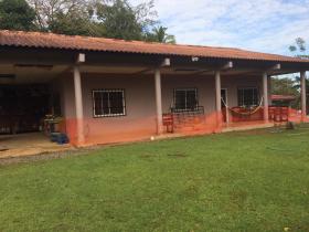 Se vende hermosa casa totalmente equipada en Panamá
