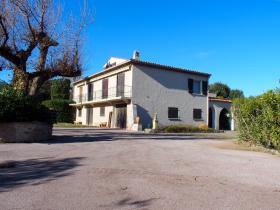 Propiedad con varias casas en un terreno de 5680 m2 en la playa de Pampelonne
