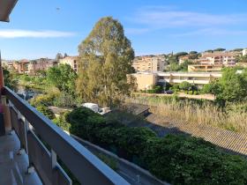 Apartamento en Sainte-Maxime completamente renovado ubicado en el centro de la ciudad
