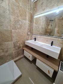Apartamento en Sainte-Maxime completamente renovado ubicado en el centro de la ciudad