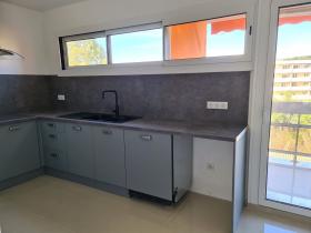 Apartamento en Sainte-Maxime completamente renovado ubicado en el centro de la ciudad