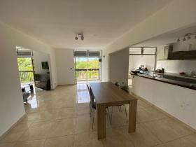 Amplio apartamento ubicado en Bas du Fort