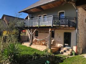 Venta casa en el corazón de Bauges con magnífica vista