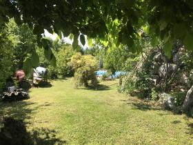 Casa en las afueras de Graz con vista despejada y pozo propio