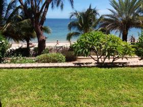 Villa de 6 habitaciones junto a la laguna