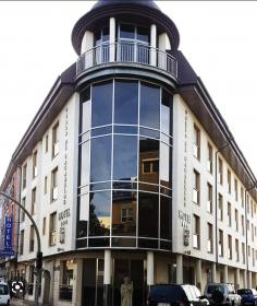 Se vende hermoso hotel en perfecto estado