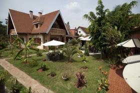 En venta hotel-restaurante con encanto - inmobiliaria y comercial