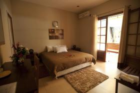 En venta hotel-restaurante con encanto - inmobiliaria y comercial