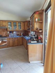 Casa a 5 minutos de la playa - urbanización con comodidades y seguridad 24 horas + 2 locales comerciales