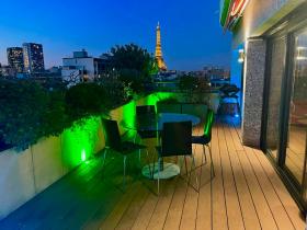Apartamento con terraza y vista mágica de París