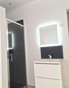 Ocean Roof Appart Hotel Edificio de 5 plantas con 16 apartamentos