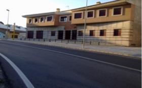 Gran oportunidad! Venta o alquiler de naves industriales y oficinas situadas en sitio estrategico