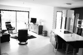Apartamento en la azotea con vista al mar en una pequeña residencia