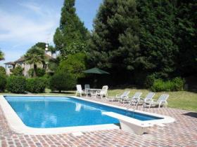 En venta la propiedad de 10 ha con 2 casas