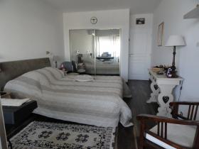 Apartamento Marina Baie des Anges con vistas panorámicas al mar y al puerto