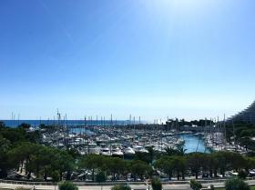 Hermoso apartamento de 3 habitaciones, perfecto estado, vista panorámica al mar