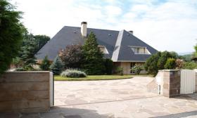 Venta residencia de lujo hecha por artistas franceses