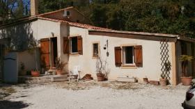 Casa atípica en zona tranquila y cerca del mar