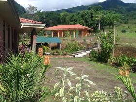 Propiedad en Costa Rica con vista panorámica del volcán Tenorio